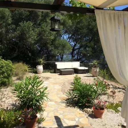 Villa Cara